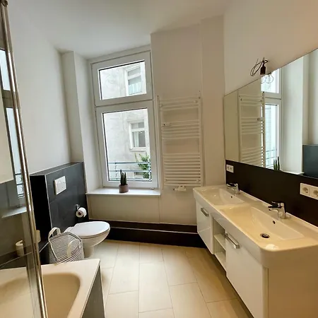 The Suites Luxury City Centre Apartments